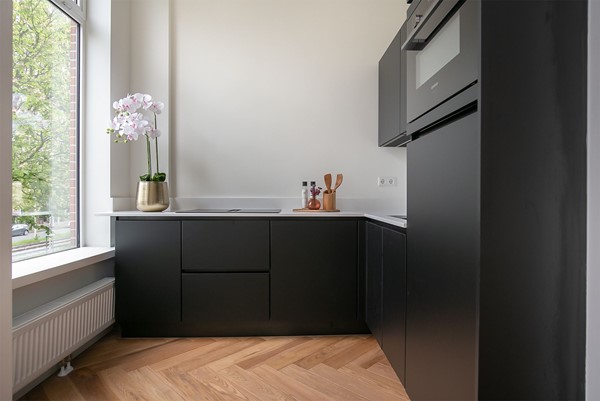 Medium property photo - Koningin Emmakade, 2518 RN Den Haag